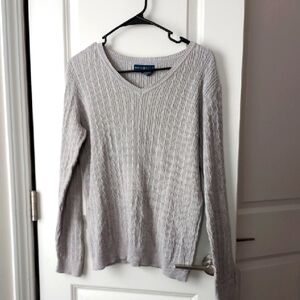 Karen Scott Light Gray V-Neck Sweater Medium